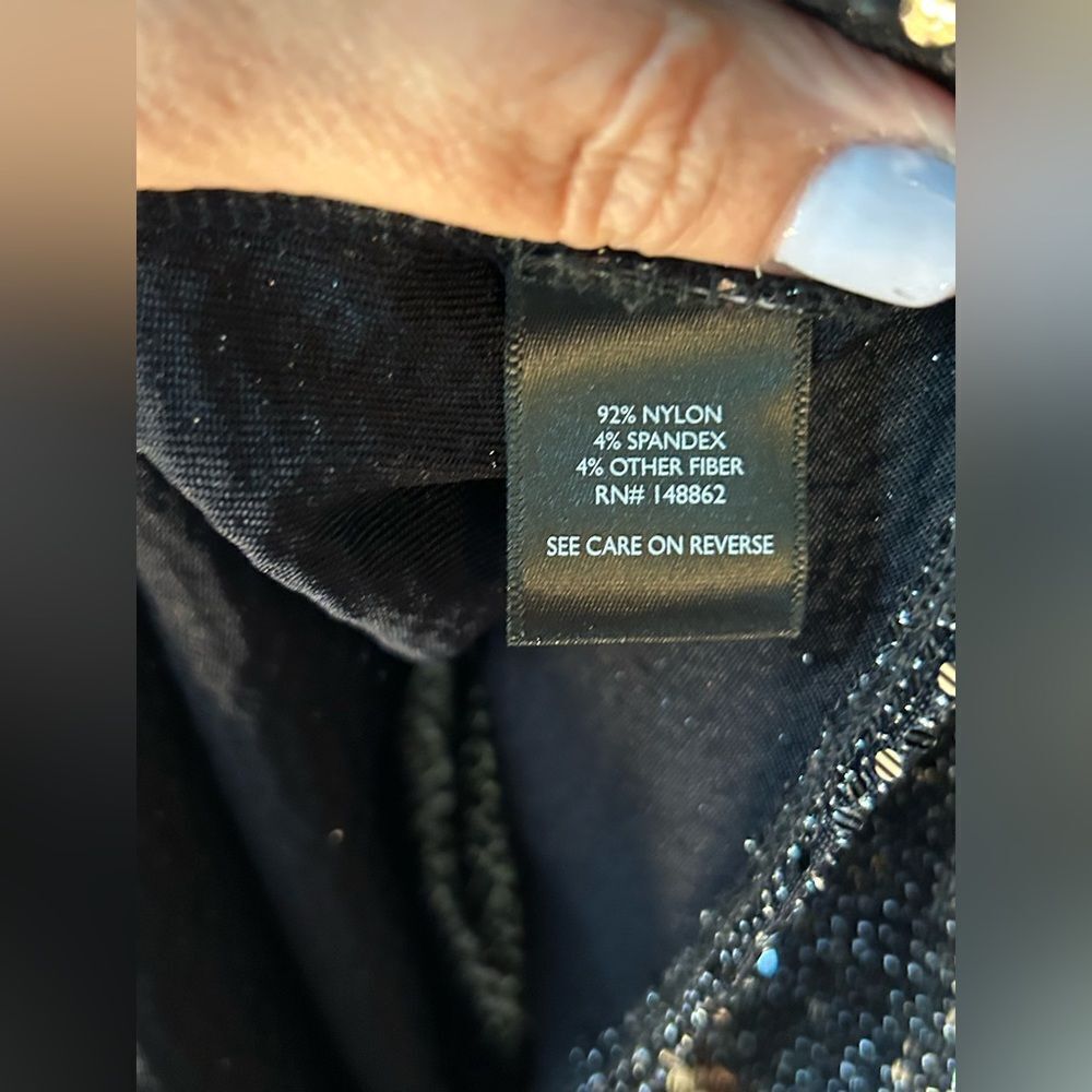 NWT Torrid Deep Black Sequin Cowl Cami - Size 2 - Picture 10 of 12